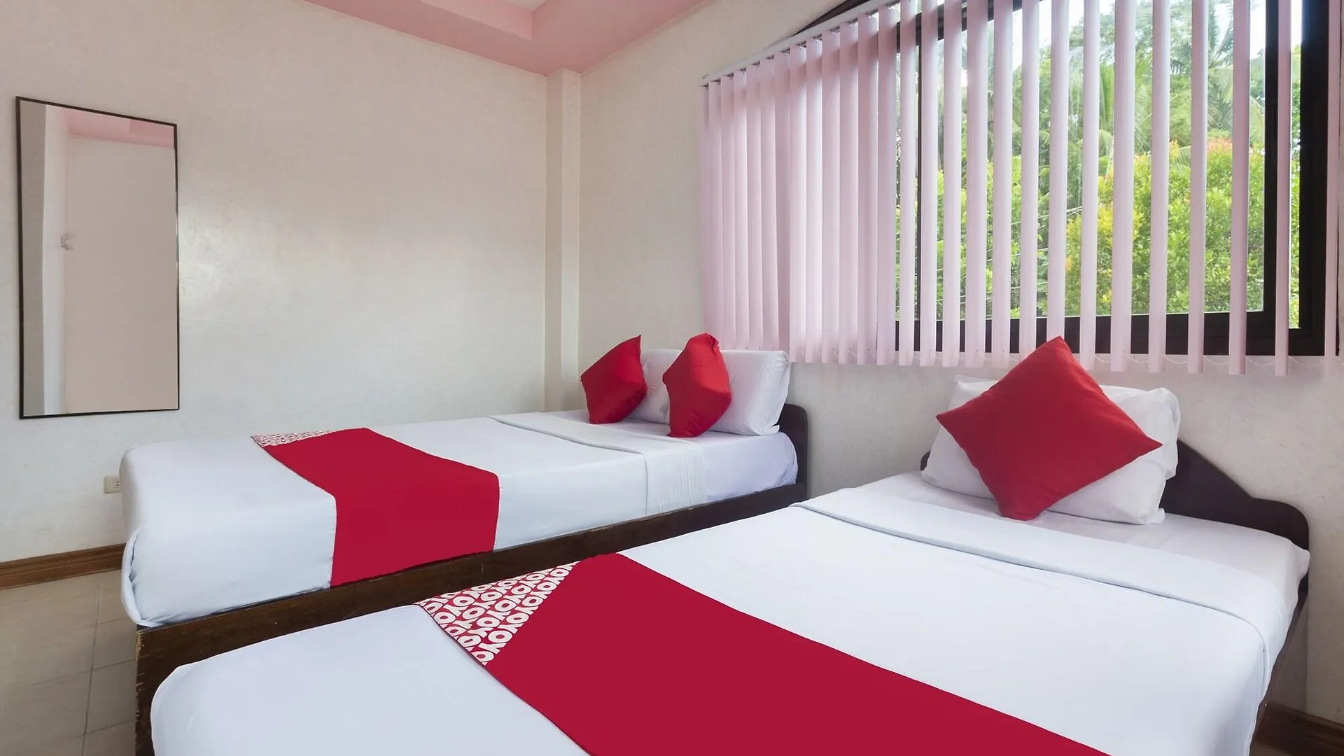 Coco Grove Tourist Inn Panglao 2*,  Philippines
